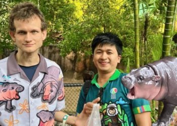 Vitalik 泰國動物園看彈跳豬，拉動以太坊 $MOODENG 暴漲近 200%