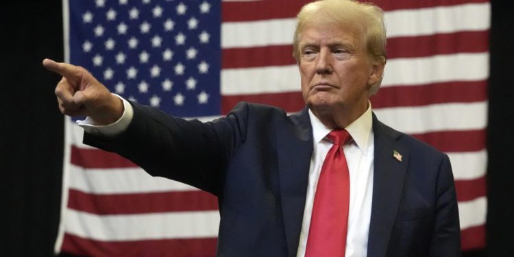 專家警告：美國恐重現英國2022迷你預算危機！美元劇烈震盪、國債殖利率狂飆