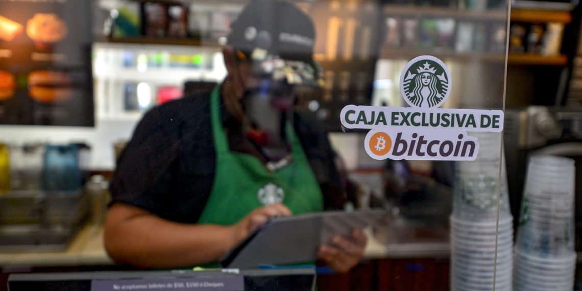 薩爾瓦多擬取消強制企業接受BTC付款：為了換取IMF、世界銀行33億美元貸款