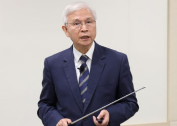 台灣央行利率連3凍「楊金龍未喊第八波打房」，但第 7.5 波打房已悄悄突襲