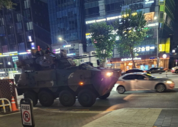 快訊》韓國執政黨、在野黨「不理總統」要解除緊急戒嚴！Upbit一度交易困難