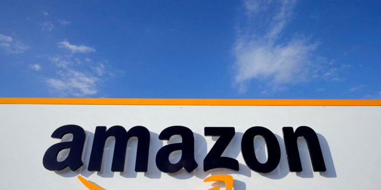 amazon1 1 | 動區動趨-最具影響力的區塊鏈新聞媒體 亞馬遜或投資5%資產在比特幣?CZ親回:接受BTC支付就行,很簡單