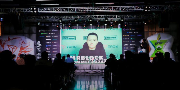 孫宇晨於台灣MrBlock Summit峰會發表演講，展望加密貨幣未來