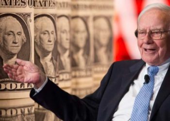 巴菲特「狂囤現金」預示美股危機？ 分析波克夏20年歷史數據給你答案