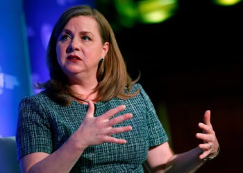 川普關稅戰威脅通膨！聯準會理事：去年底降息應是「近期最後一次」