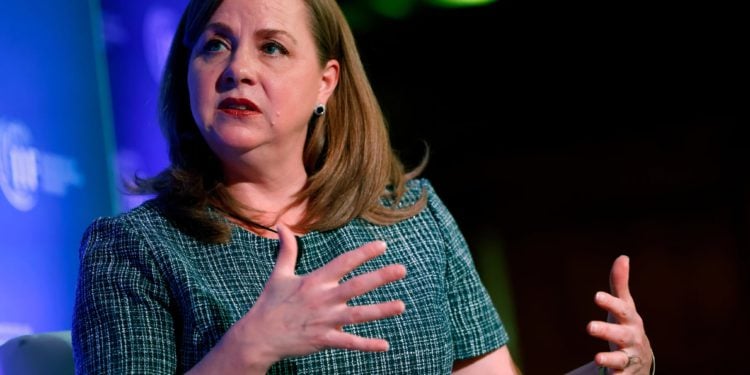 | 動區動趨-最具影響力的區塊鏈新聞媒體 川普關稅戰威脅通膨!聯準會理事:去年底降息應是「近期最後一次」