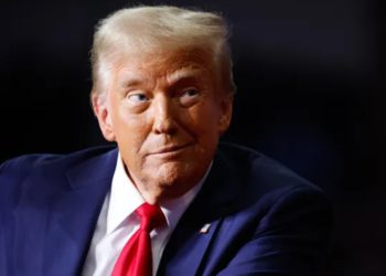 川普靠$TRUMP身價一夜暴增超500億鎂！名人發幣潮要來了？