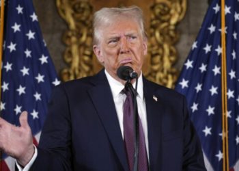 川普記者會「超狂言論」五要點：併吞加拿大、接管巴拿馬運河和格陵蘭..