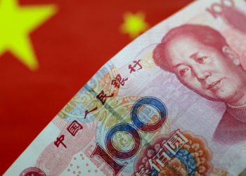 人民幣崩盤倒數？在岸人民幣匯率一度跌破7.3關卡，創2023年來最弱