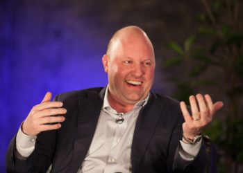 a16z 創辦人：DOGE將取締「兩個月僅到辦2天」美國聯邦政府員工，全改為實體上班