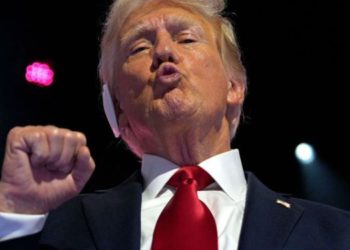 川普家族 WLFI 割肉拋售 1.8 萬枚 ETH？網酸：美國新總統也是韭菜