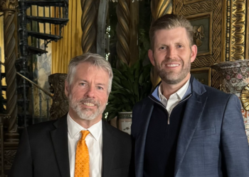 Michael Saylor拜會川普二兒子！77%投資者網上表態：2025年加倉比特幣