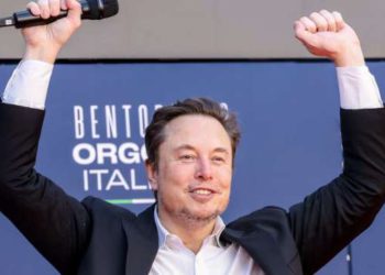 馬斯克再豪捐 1.08 億鎂特斯拉股票！不解釋基金會用途是為了避稅？