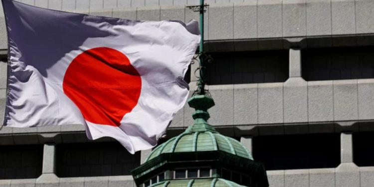 日央行極鷹派：2025 年利率至少應提高到 1%、日幣漲破 152 創兩個月新高