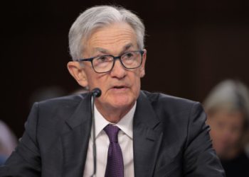 聯準會「不急降息」10年期美債殖利率衝4.55%，華爾街聚焦今晚一月CPI