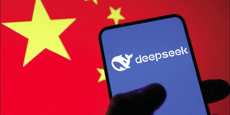 DeepSeek 帶動中國 AI 投資潮，香港恒生科技指衝上三年最高