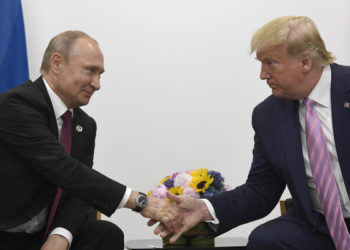 美國CPI超預期，川普喊：一定要降息、普丁同意停戰談判，比特幣反彈突破 9.8 萬美元