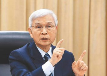 楊金龍：台灣房市「軟著陸」見初效，但央行管制不會放鬆，不想重演日本泡沫..