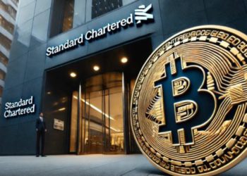 渣打銀行：比特幣下跌是因美股疲軟，兩催化劑助攻BTC年底上看20萬美元