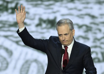 加密沙皇內線交易？David Sacks 投資公司五大持倉，完全符合川普點名代幣