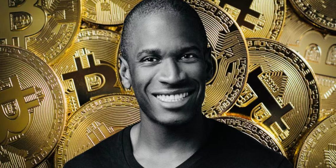 Arthur Hayes：昨日下跌時「持續加倉比特幣」，山寨幣也進入我的買入點位