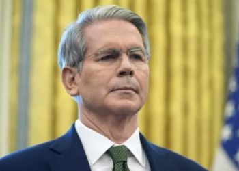 美財長貝森特：IMF 仍視中國為「發展中國家」十分荒謬，長期掏空美國的失衡不可持續（演講全文整理）