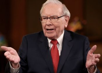 巴菲特滿手美債！波克夏持倉破3000億美元「遠超聯準會」，股神在打什麼算盤？