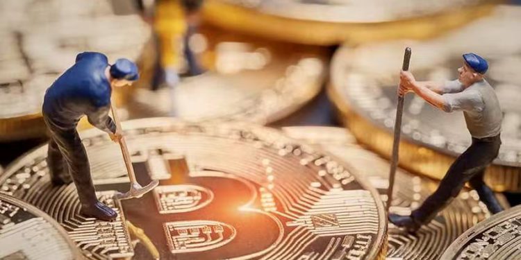 川普關稅衝擊比特幣礦企：新進口 ASIC 礦機將漲 5 至 10 倍，概念股全部暴跌