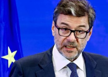 義大利經濟部長：美國穩定幣對歐洲潛在影響遠超關稅，呼籲推進數位歐元對抗