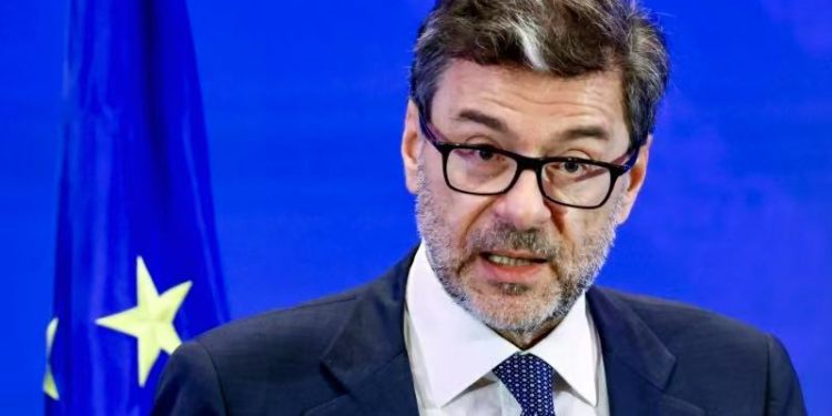 義大利經濟部長：美國穩定幣對歐洲潛在影響遠超關稅，呼籲推進數位歐元對抗