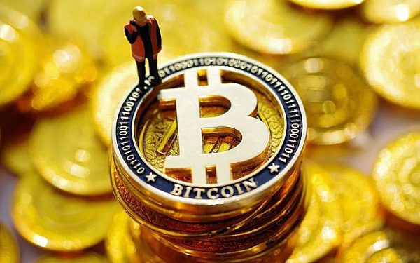 比特幣長期持有者開始出貨了嗎？