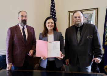 全美首例！新罕布夏州長簽署「通過比特幣儲備法案」，允許 5% 公資金投資 BTC