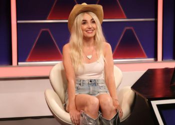 Hawk Tuah 女孩親述：FBI 突襲、死亡威脅…代言MEME幣是惡夢