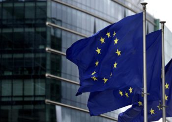 歐盟計劃對「非銀行機構」壓力測試：避險＆退休基金、保險業恐成金融地雷，區塊鏈能幫忙？