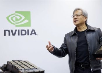 輝達重回全球第一「黃仁勳套現8.4億鎂」NVDA，Nvidia Q1財報有何亮點？
