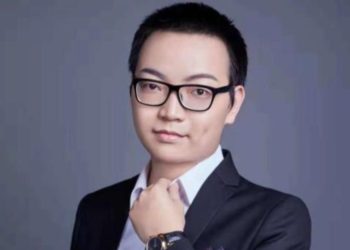 AEX黃天威被捕始末：創業神話到跨國逃亡180天