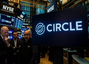 女股神連三日拋售Circle套現2.4億鎂，CRCL市值已逼近USDC發行量95%