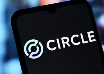 Circle股價狂拉22%衝破160美元續創歷史新高！CRCL九天漲逾420%，機構上看300美元