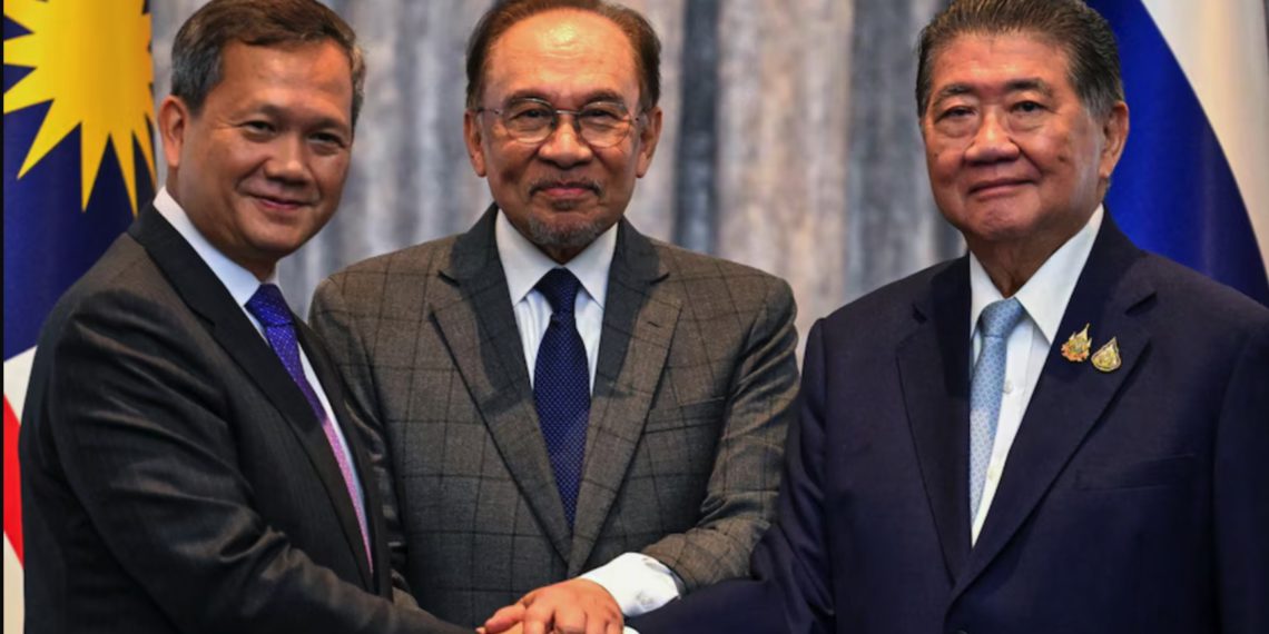 泰國、柬埔寨全面停火生效！川普邀功：我是和平總統、比特幣 11.8 萬美元震盪