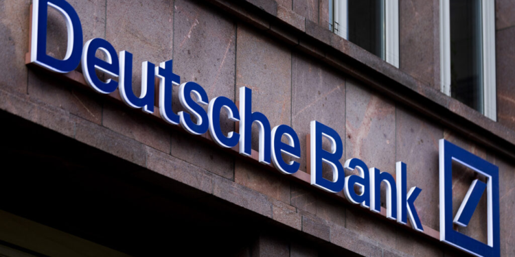 deus | 動區動趨-最具影響力的區塊鏈新聞媒體 傳統銀行進軍區塊鏈》德意志銀行2026年推出加密資產託管,鎖定企業與機構投資人