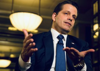 天橋資本創辦人警告：企業囤比特幣必退燒，投資人可直接買幣、沒必要買ETF支付溢價