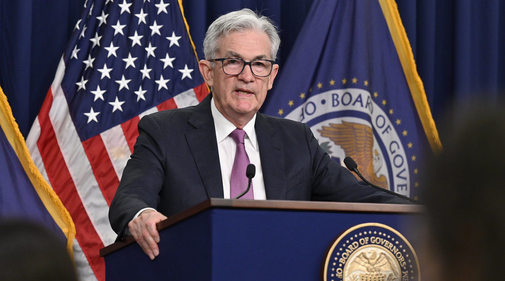 聯準會傳聲筒：別幻想Fed大幅降息！限制性寬鬆才是鮑爾主旋律