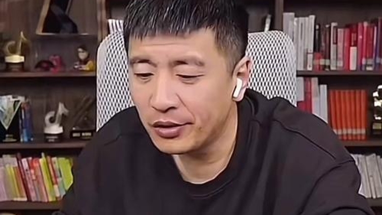 觀察》中國三大網紅被封殺：戶晨風、藍戰非、張雪峰