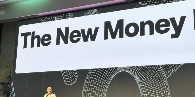 1 | 動區動趨-最具影響力的區塊鏈新聞媒體 OKX Alpha Summit》徐明星:穩定幣未來 1–2 年市值上攀 1 兆美元