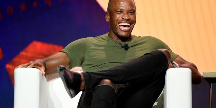 你小子又先跑了！復盤 Arthur Hayes 的「逃頂交易課」：HYPE、ETHFI、ENA..