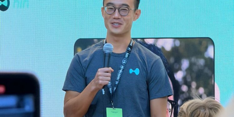 Hyperliquid 的成功秘訣「不和生態協議競爭」，執行長 Jeff Yan：我們做核心基建養用戶量