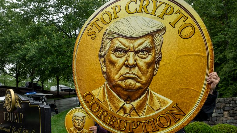 加州州長欲發「川普腐敗幣」，川普上任以來有多少「騷操作」？