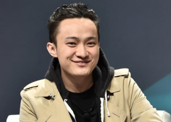 孫宇晨推出 2 億美元「體驗金計劃」：孫悟空 DEX 與火幣各拿 1 億補貼用戶，社群提兩大質疑