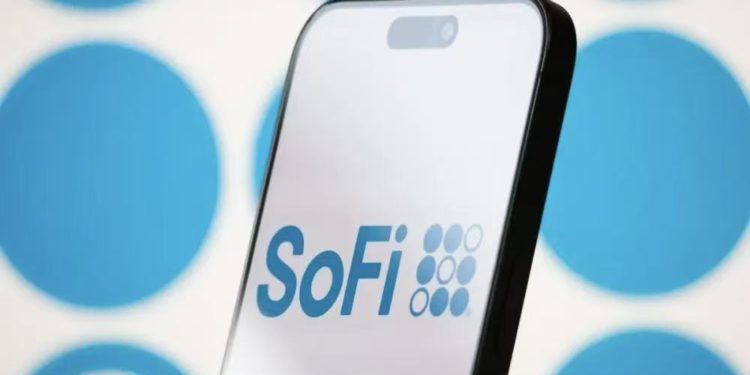 SoFi Technologies股價頂破32美元創新高！獲美國OCC批准，成全美首家比特幣特許銀行
