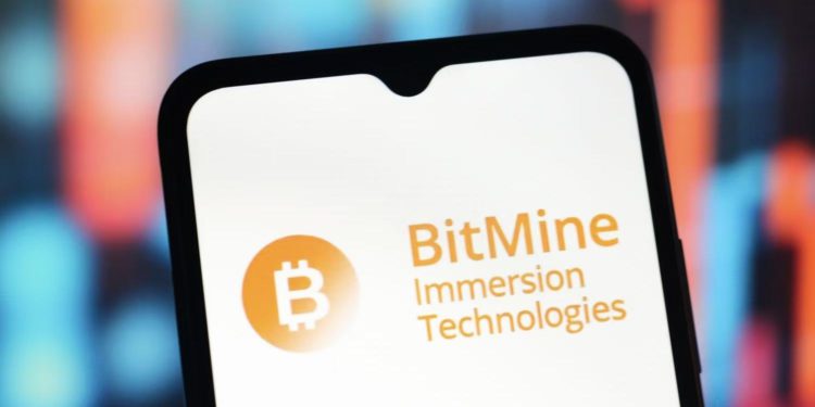 BitMine 加倉近 7 萬枚以太坊、帳戶浮虧擴大至 42.5 億美元！Tom Lee：現在抄底性價比超高